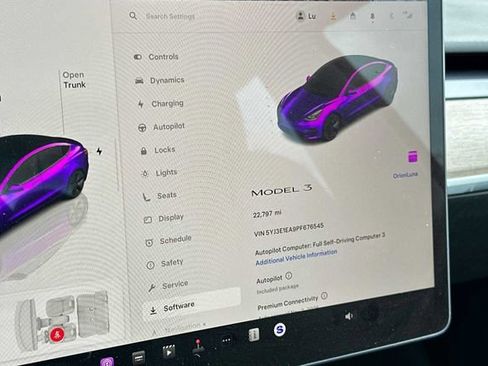 Used 2023 Tesla Model 3 Standard Range image 21