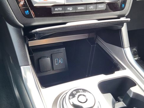 Used 2020 Ford Explorer ST w/ Premium Technology Package AWD/4WD image 17