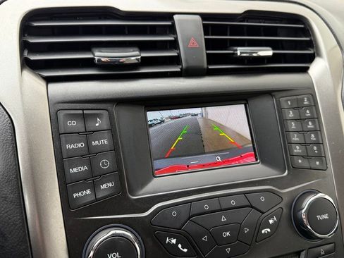 Used 2018 Ford Fusion S image 16