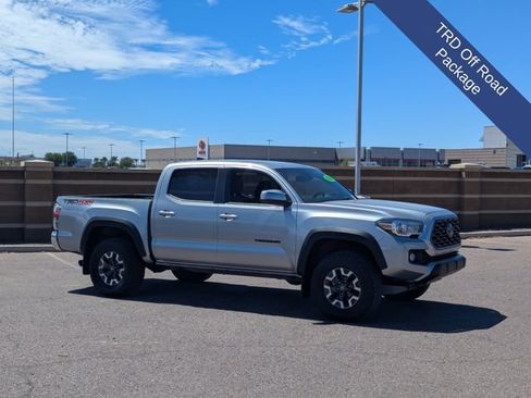 Used 2023 Toyota Tacoma TRD Off-Road AWD/4WD image 9