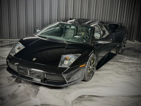 Used 2005 Lamborghini Murcielago Roadster AWD/4WD image 4