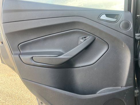 Used 2014 Ford Escape Titanium w/ Equipment Group 401A image 17