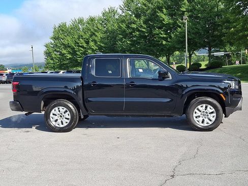 Used 2023 Nissan Frontier SV AWD/4WD image 10