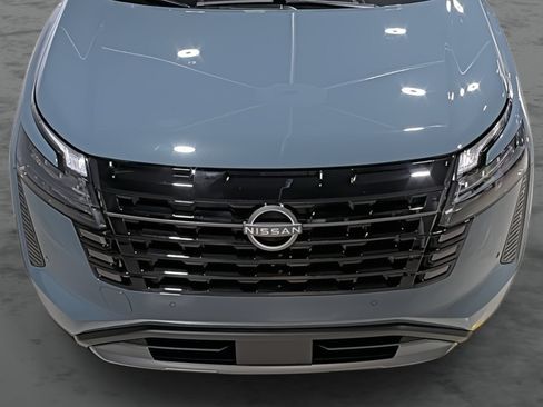 New 2026 Nissan Pathfinder Platinum AWD/4WD image 17