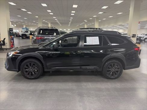 Used 2024 Subaru Outback Onyx Edition AWD/4WD image 4