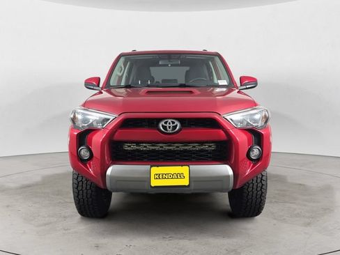 Used 2019 Toyota 4Runner TRD Off-Road AWD/4WD image 8