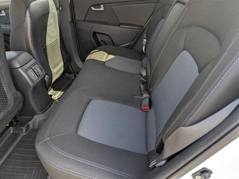 Used 2016 Kia Sportage LX image 23