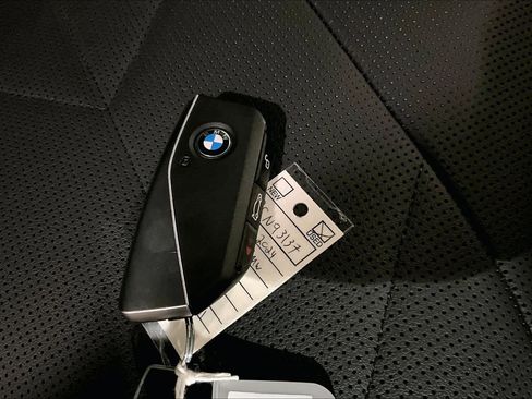 Used 2024 BMW iX xDrive50 w/ Sport Package AWD/4WD image 14