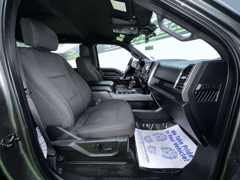 Used 2019 Ford F150 XLT w/ Equipment Group 302A Luxury AWD/4WD image 30