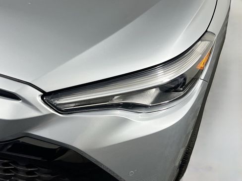 Used 2024 Toyota Corolla Cross XSE image 11