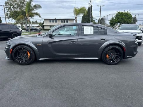 Used 2022 Dodge Charger Scat Pack image 7