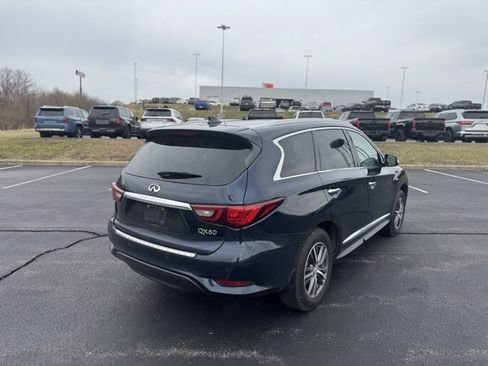 Used 2018 INFINITI QX60 AWD w/ Premium Plus Package image 3