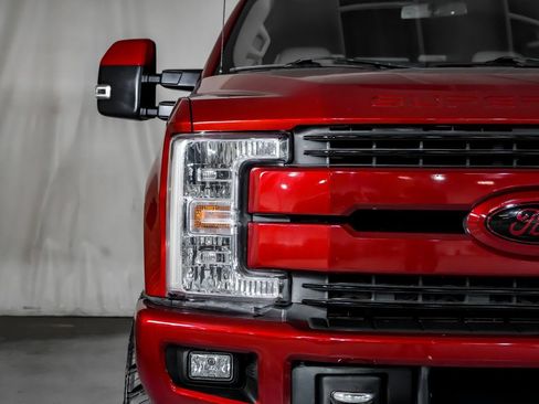 Used 2018 Ford F350 Lariat w/ Chrome Package AWD/4WD image 39