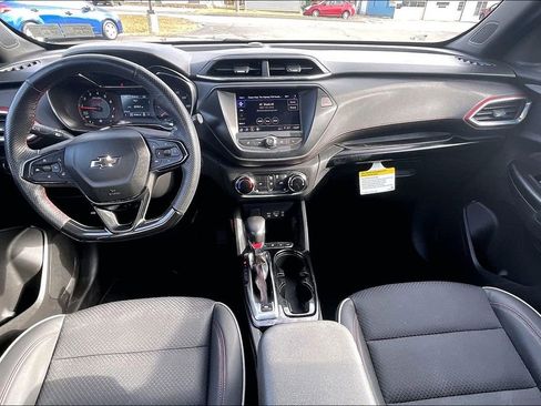 Used 2023 Chevrolet TrailBlazer RS image 14