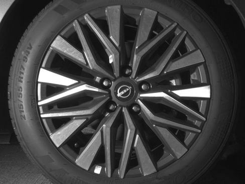 Used 2026 Nissan Altima 2.5 SV FWD image 15