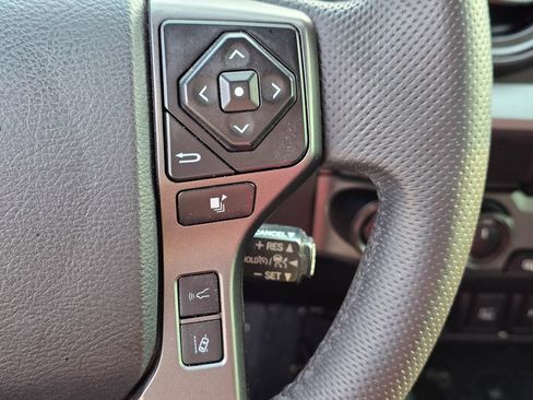 Used 2023 Toyota Tacoma TRD Pro AWD/4WD image 21