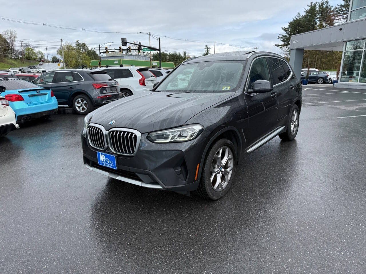 Used 2022 BMW X3 xDrive30i AWD/4WD image 2