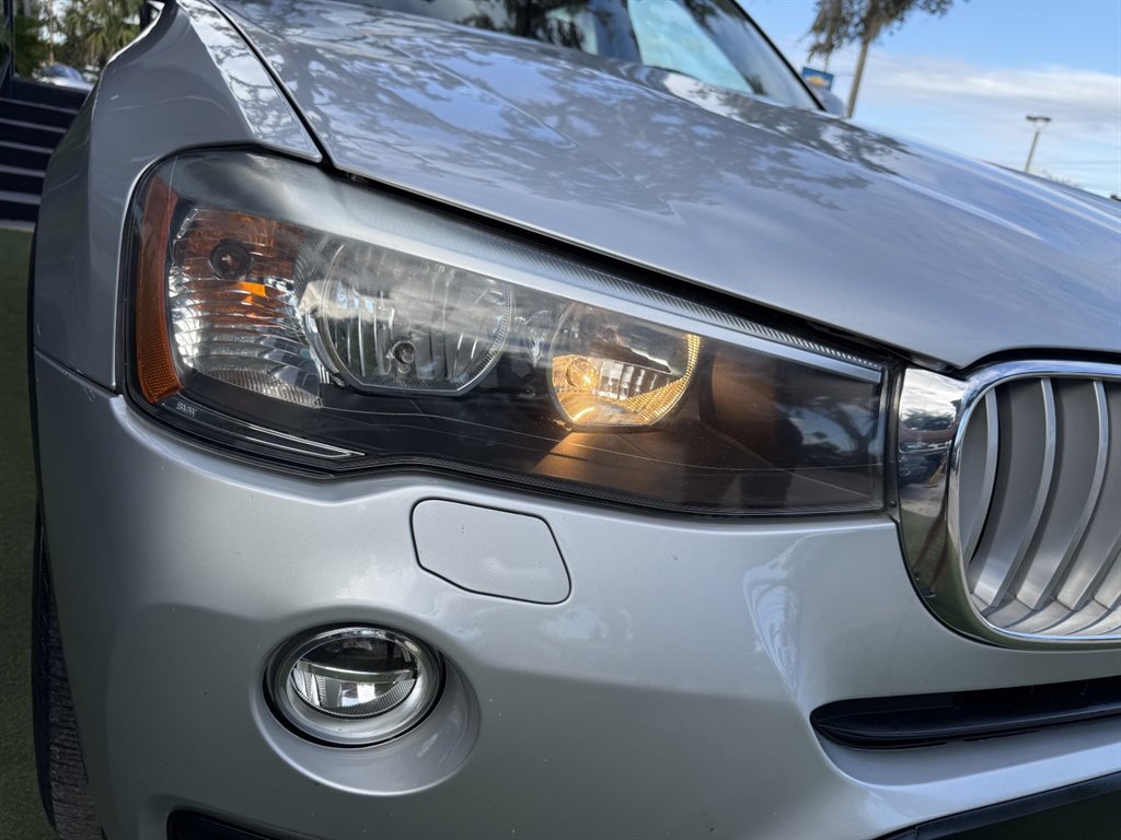 Used 2017 BMW X3 sDrive28i RWD image 9