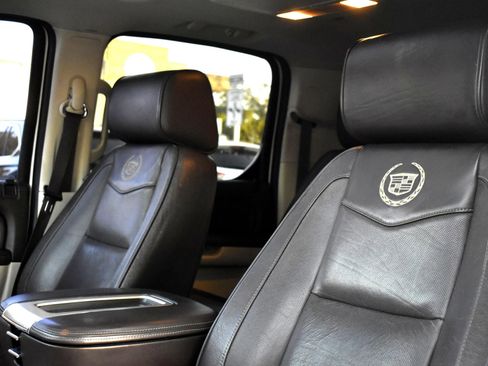 Used 2014 Cadillac Escalade ESV Platinum image 15