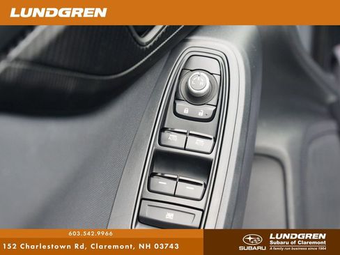 Used 2021 Subaru Crosstrek 2.0i Premium AWD/4WD image 12