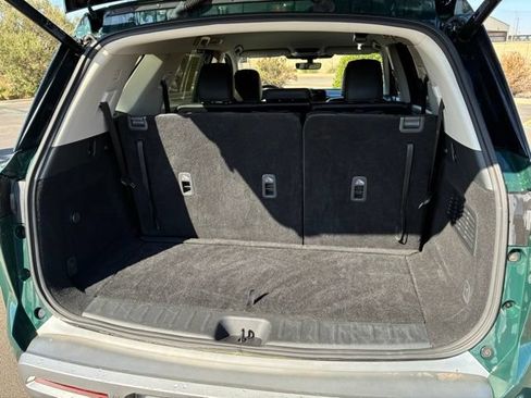 Certified 2023 Nissan Pathfinder SL FWD image 16