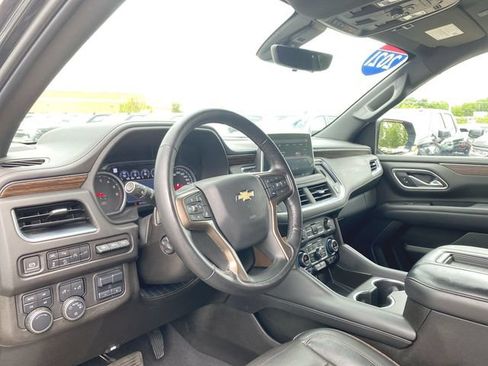 Used 2021 Chevrolet Tahoe High Country w/ Premium Package AWD/4WD image 10
