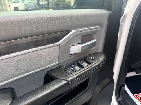 Used 2021 RAM 3500 Big Horn AWD/4WD image 22