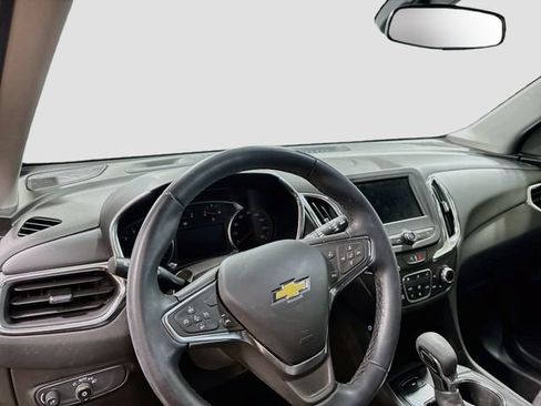 Used 2024 Chevrolet Equinox LT AWD/4WD image 10