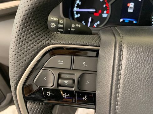 Used 2023 Toyota Tundra Limited w/ Power Package AWD/4WD image 30