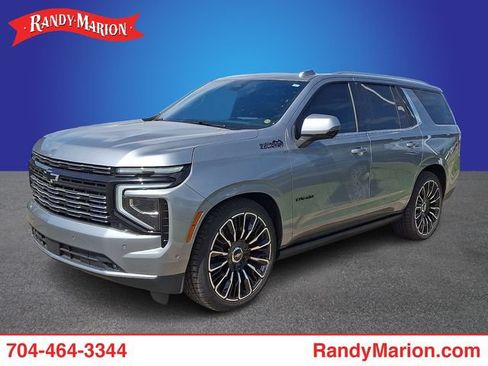 Used 2025 Chevrolet Tahoe High Country AWD/4WD image 1