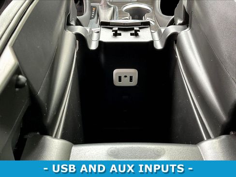 Used 2017 Buick Envision Essence FWD image 16