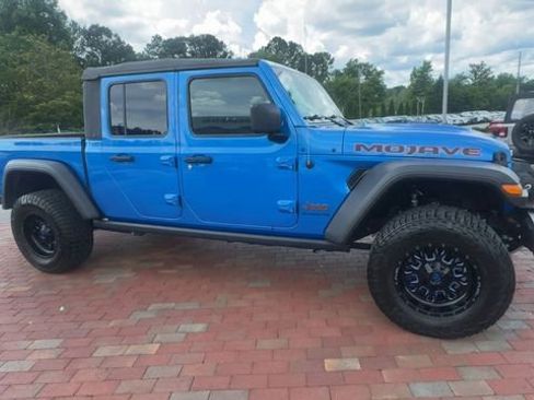 Used 2021 Jeep Gladiator Mojave w/ LED Lighting Group AWD/4WD image 4