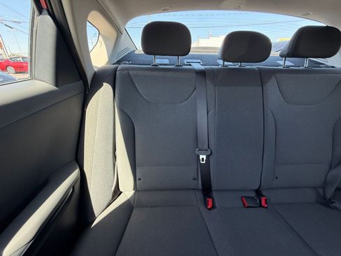 Used 2025 Kia K4 FWD image 38