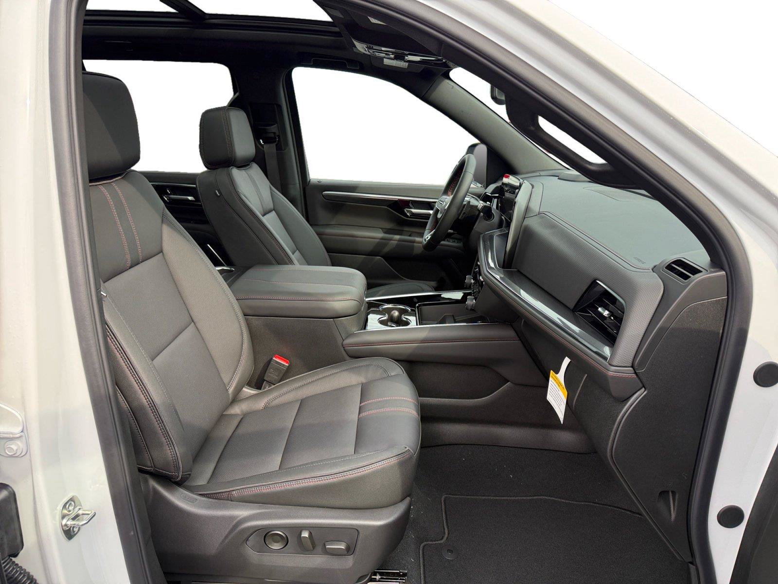 New 2026 Chevrolet Tahoe RST w/ Comfort Package AWD/4WD image 29