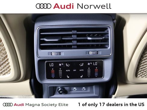 Certified 2025 Audi Q8 Prestige AWD/4WD image 24