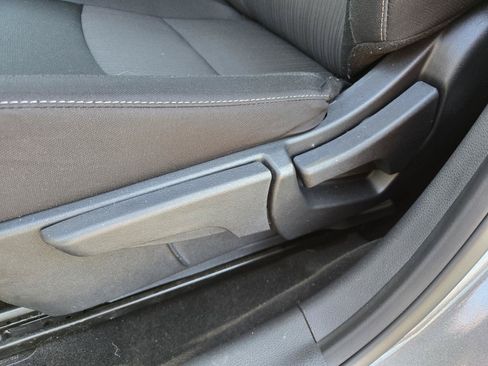 Used 2025 Nissan Sentra SV FWD image 24