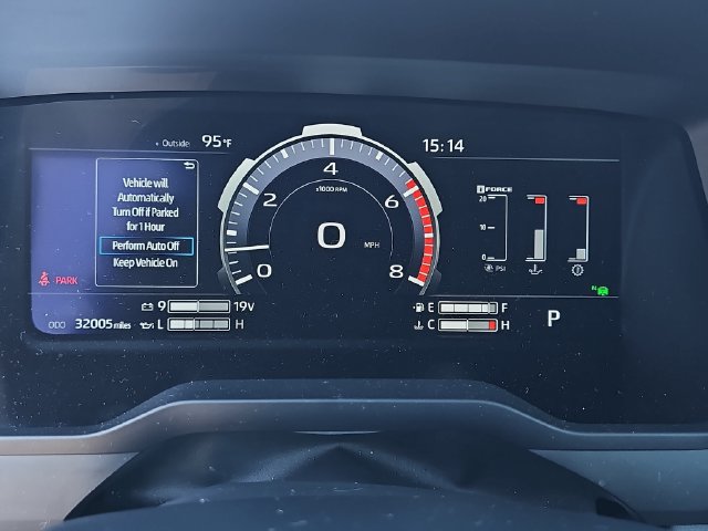 Used 2023 Toyota Tundra Platinum w/ Advanced Package AWD/4WD image 19