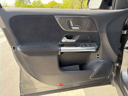 Used 2023 Mercedes-Benz GLA 250 w/ AMG Line Exterior image 11