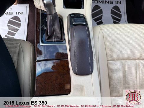 Used 2016 Lexus ES 350 w/ Luxury Package w/Wood Trim FWD image 23