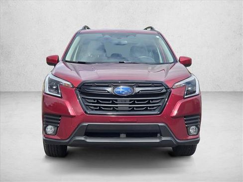 Used 2023 Subaru Forester Premium AWD/4WD image 7