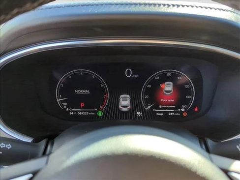 Used 2023 Acura MDX SH-AWD w/ Advance Package image 18