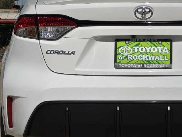 Used 2024 Toyota Corolla SE FWD image 5
