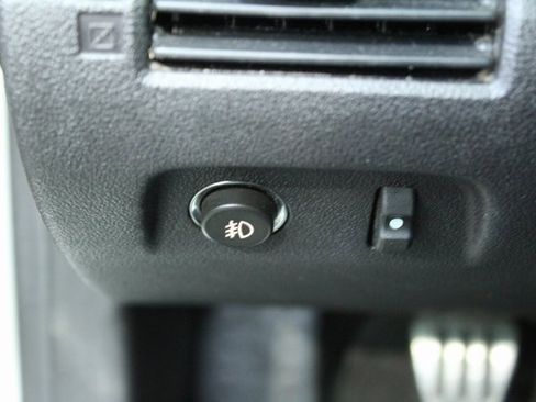 Used 2007 Saturn Sky Base 2D Convertible image 12