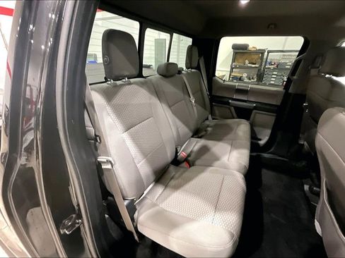 Used 2016 Ford F150 XLT w/ Equipment Group 302A Luxury image 24