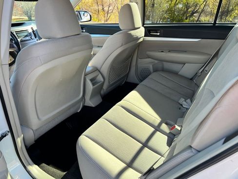 Used 2013 Subaru Outback 2.5i Premium image 24