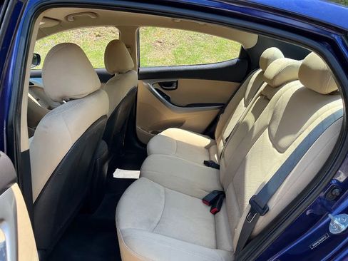 Used 2013 Hyundai Elantra GLS FWD image 38