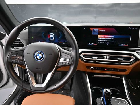 Certified 2023 BMW i4 eDrive35 RWD image 15