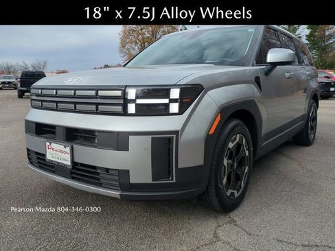 Used 2024 Hyundai Santa Fe SE image 9