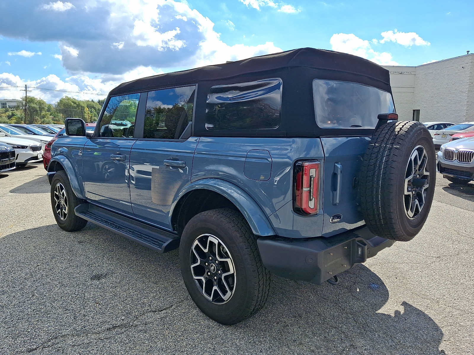 Used 2025 Ford Bronco Outer Banks AWD/4WD image 4