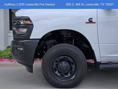 Used 2025 RAM 2500 Tradesman AWD/4WD image 8